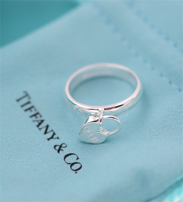 Tiffany Ring 005